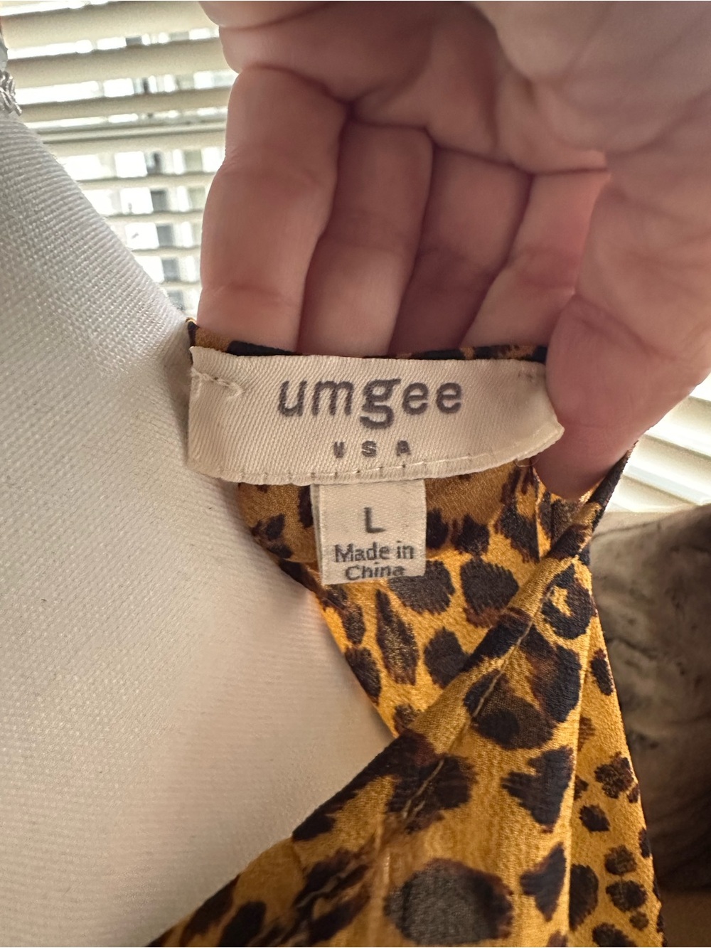 Umgee 2 Sheer Cardigans - Picture 4 of 8